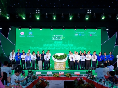 MEKONG START-UP FORUM 2024 – PANEL DISCUSSION: “CONNECT AND REACH FURTHER”